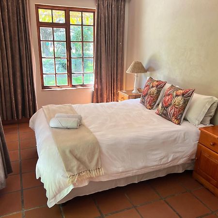 Barnyard Venue Hotel Ermelo Bagian luar foto
