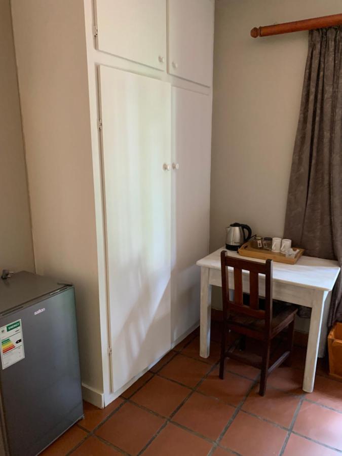 Barnyard Venue Hotel Ermelo Bagian luar foto